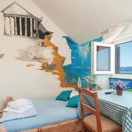 Apartment Gorgeous In With House Sea View *